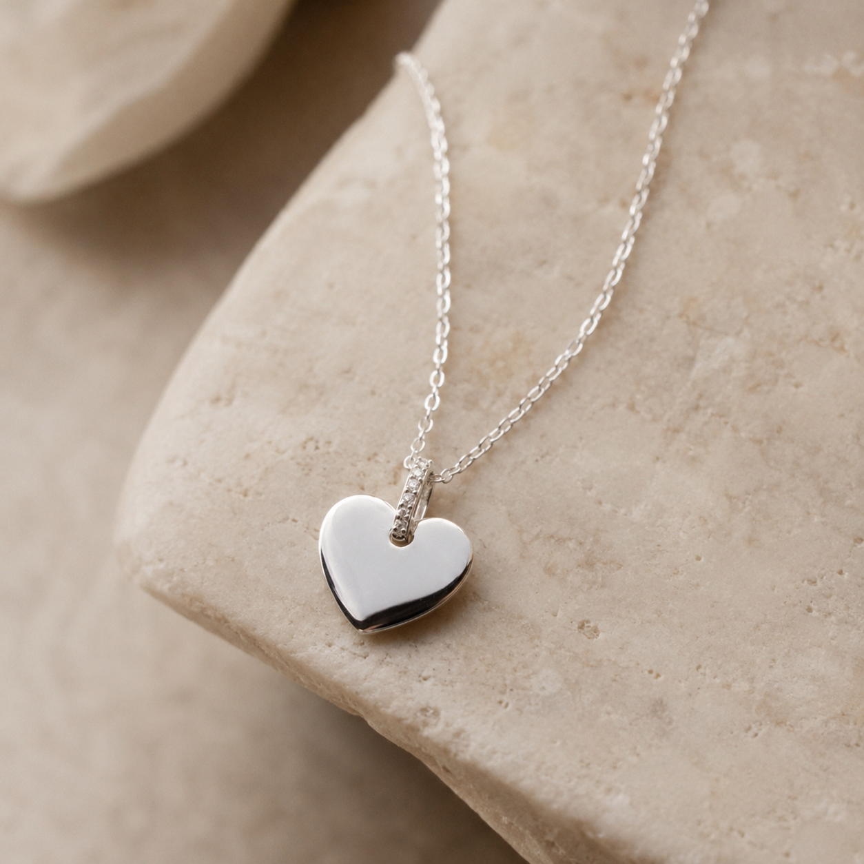 Dije Corazón de Plata 925 con Cubics – Latido